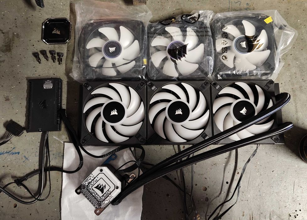 Watercooler Corsair H150i ELITE CAPELLIX XT