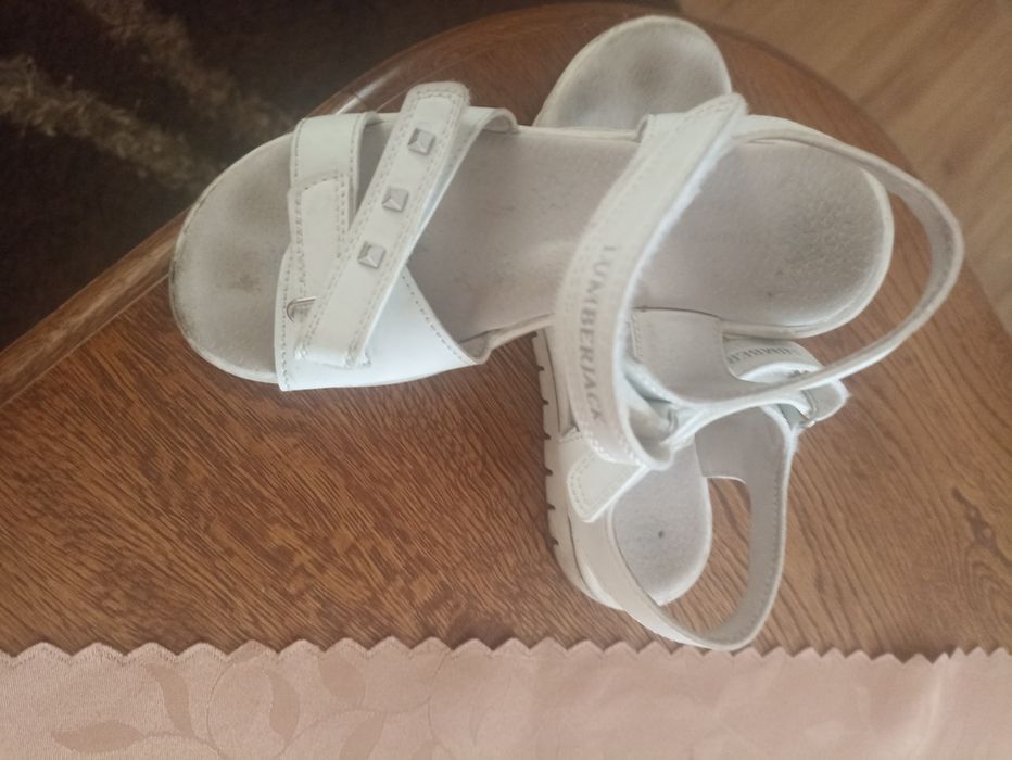 Sandały dziewczęce skórzane 32 rozmiar