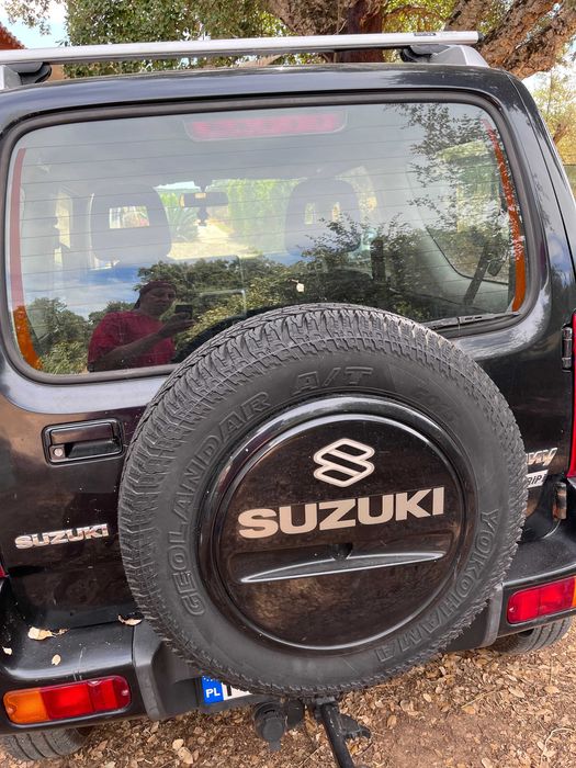 Suzuki Jimny para retirada de peças