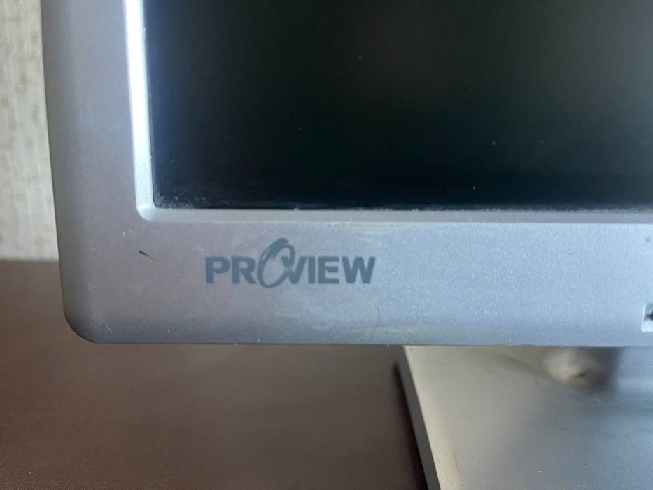 Монитор, для камер, сервера или просто как второй