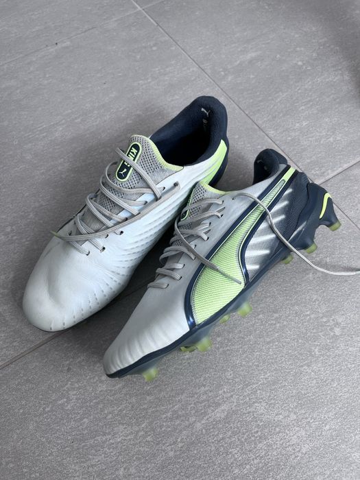 Копочки, бутси Puma KING Ultimate FG/AG 40.5
