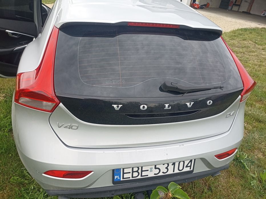 Sprzedam Volvo V40 D4