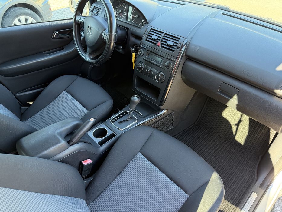 Mercedes-Benz A150 Exclusive Automático