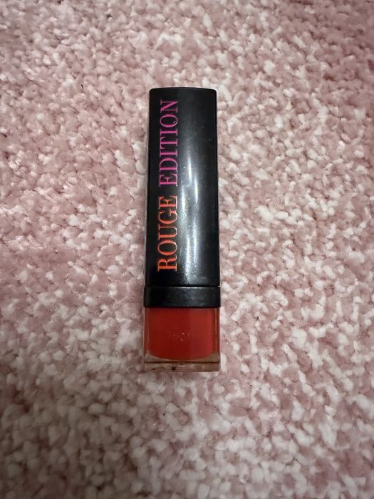 NOWA Bourjois Pomadka Szminka Rouge Edition 15 Rouge Podium 3,5g