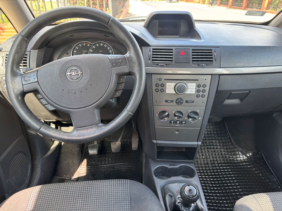 Opel Meriva 1.7. Isuzu