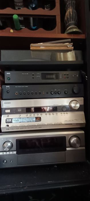 Lote de equipamentos Hi-Fi e Home Cinema – NAD, Pioneer, Harman Kardon, Yamaha, Onkyo...