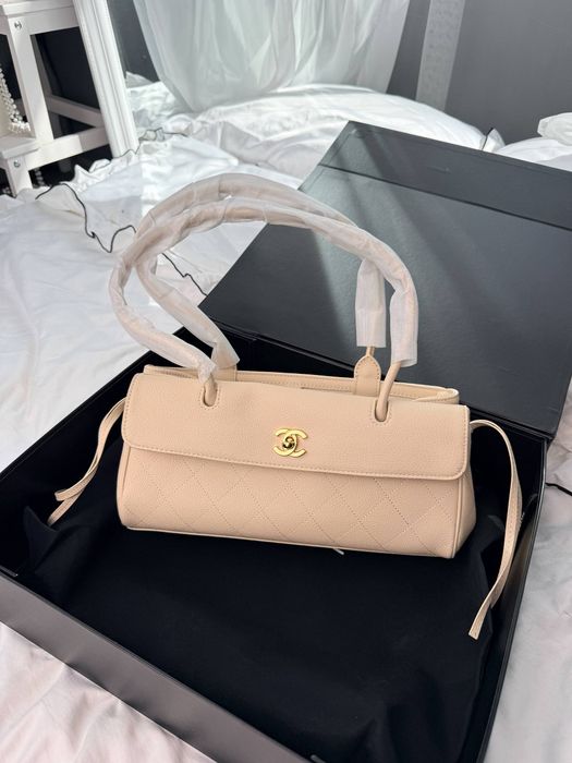 ‼️Premium ‼️Chanel Top Handle Flap Bag Cream / женская кожаная сумочка / сумочка шанель белая