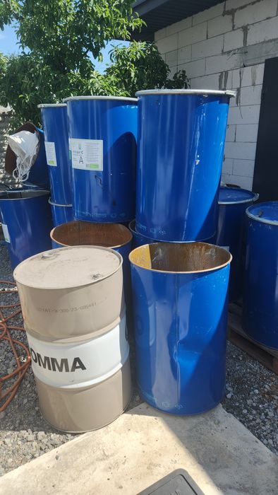 Продам бочки металлические на 200 л