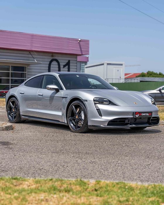 Porsche Taycan Turbo