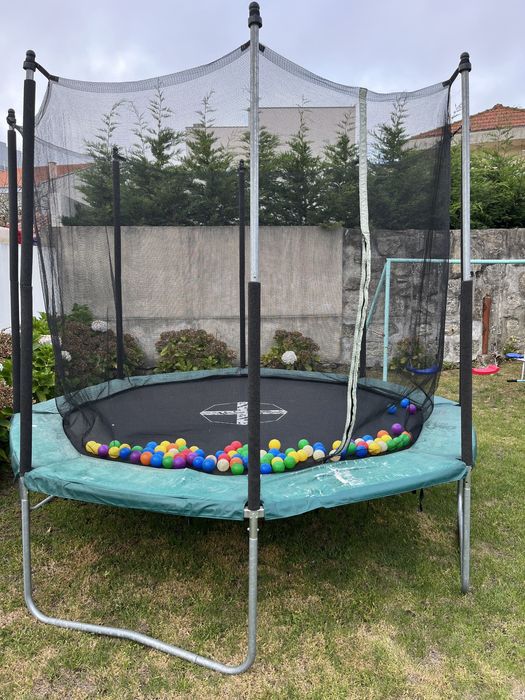 Trampolim usado 3,3metros