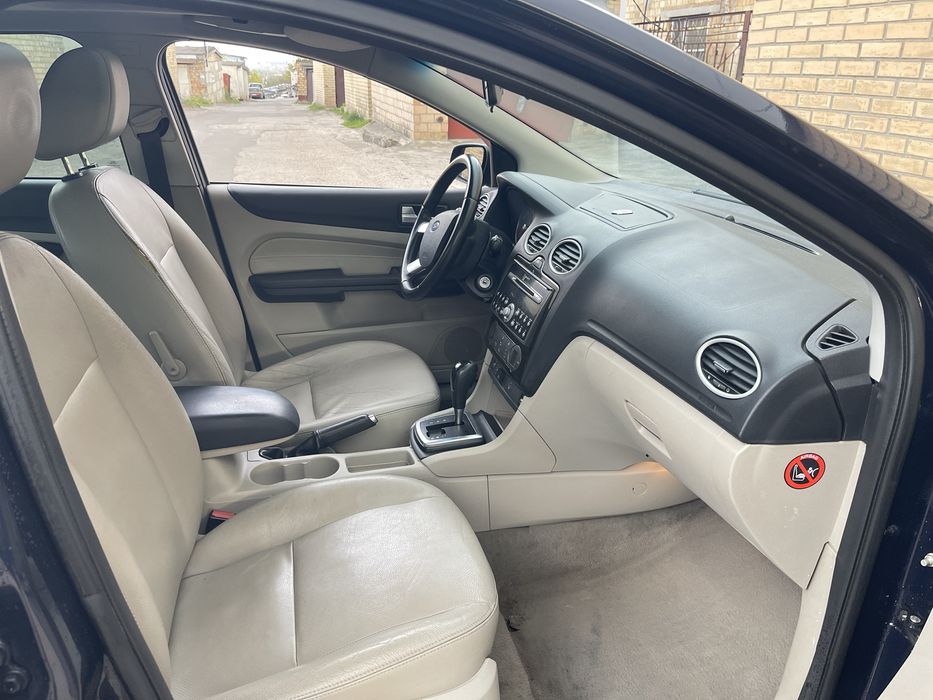 Ford focus 2.0 автомат газ/бензин