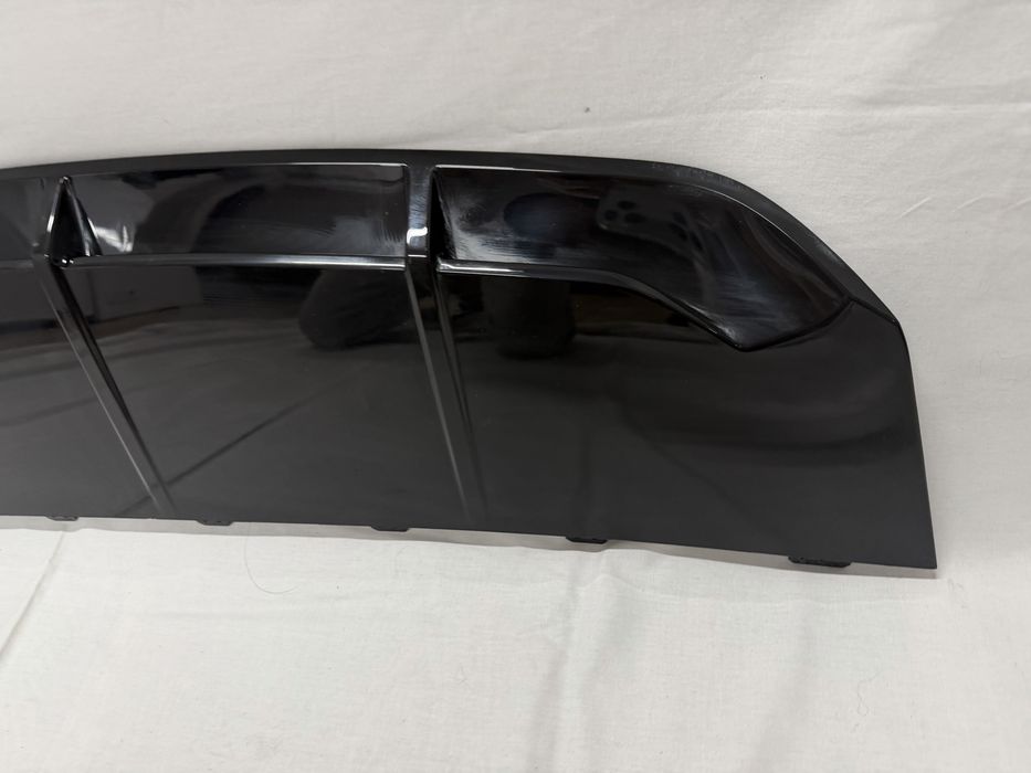 Dyfuzor Spoiler Tylnego Zderzaka ZEEKR 001