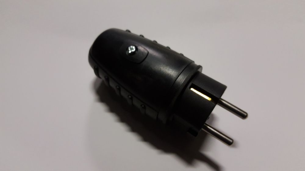 Schuko Male Rubber Plug, 16A, 2P+T64584578411265120