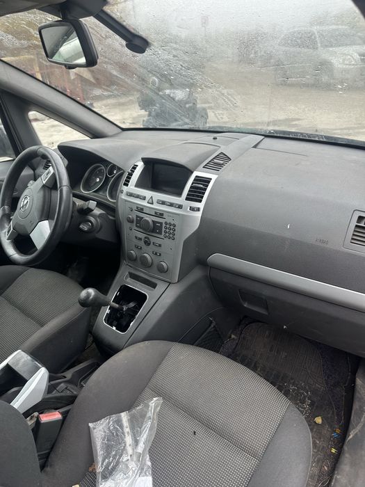 Разборка шрот Opel Zafira B 1.9 дизель механика 2005 -2011