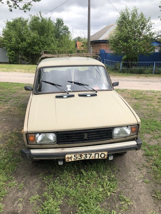 ВАЗ-2105  на полном боевом ходу
