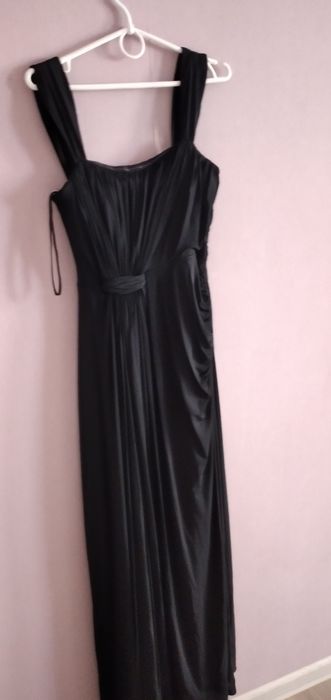 Сукня  чорна вечірня