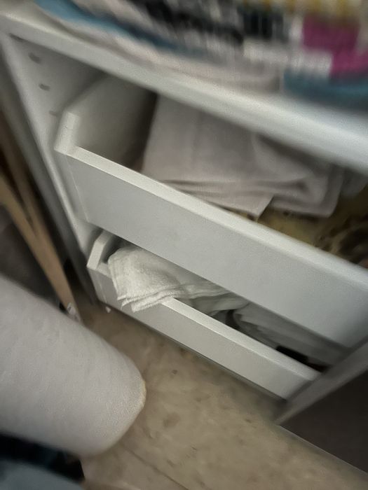 Roupeiro e portas de correr vidro fosco Pax ikea