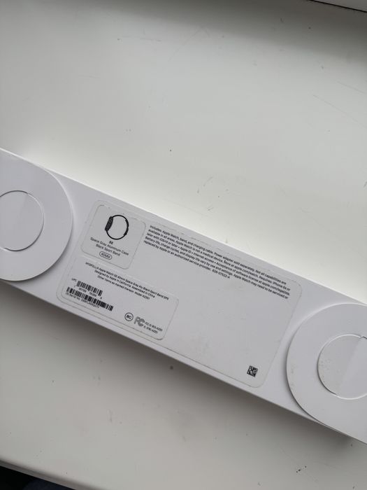 Apple Watch SE, 40 mm, black