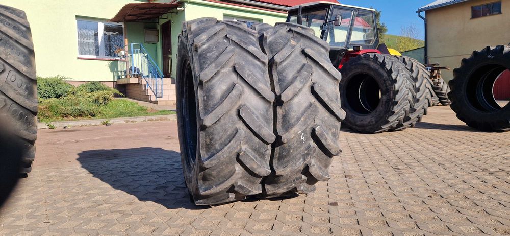 380/70r24 13.6r24 340/85r24 13.6-24 Continental 50% bieżnik