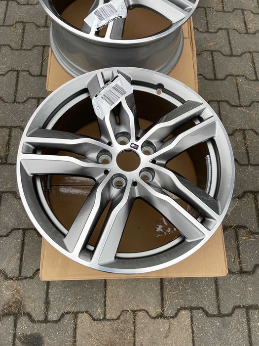 Okazja oryginalne felgi BMW X1 X2 5x112 7,5Jx18 IS51 M pakiet NOWE
