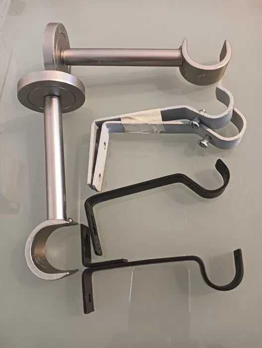 Suportes ponteira metálicos para varão cortinas  - Novos!*