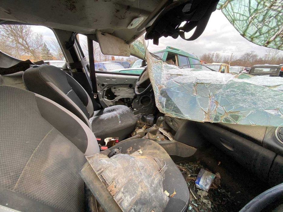 Авторазборка Renault Logan / Sandero I, II MCV