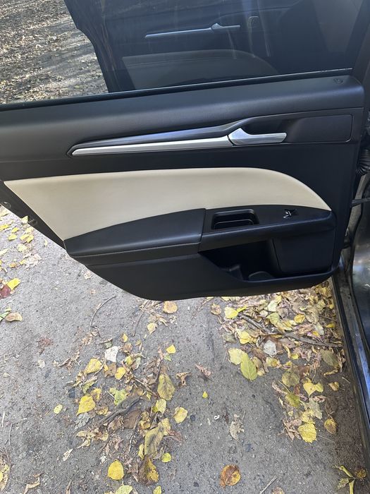 Ford fusion titanium