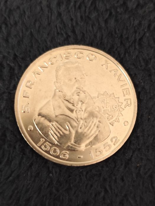 Aos numismáticos