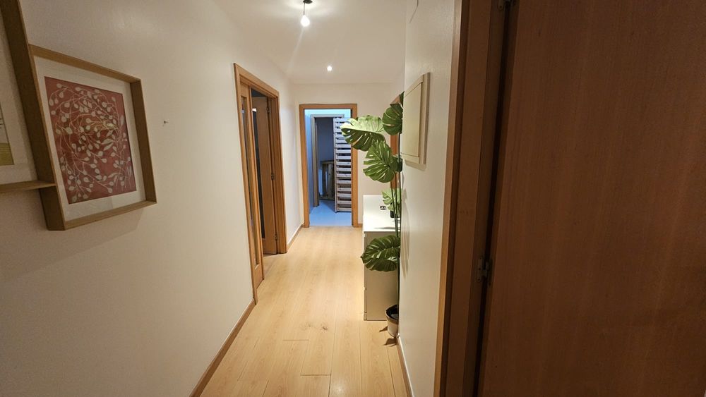 Apartamento T3 para Arrendamento no Lumiar
