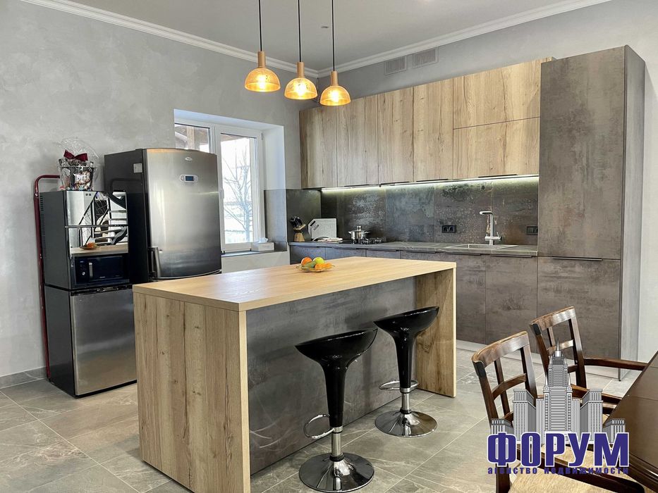 Продам новый дом 280 кв.м. Бородинский мкрн.183000  у.е.