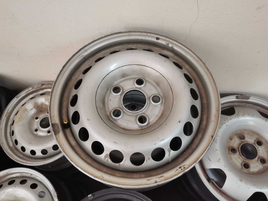 Felgi stalowe 5x120 6,5 16 ET51 65,1 VW T5 T6 Multivan Caravelle OEM