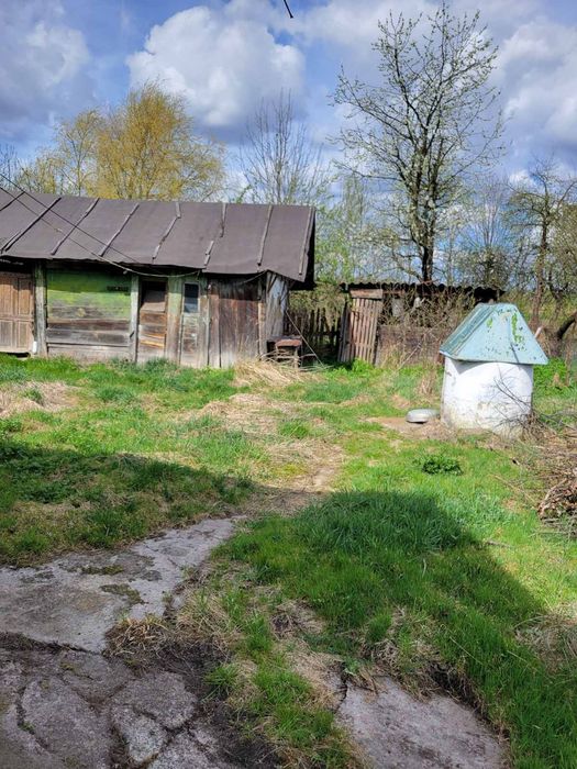 Продаж  будинку з ділянкою