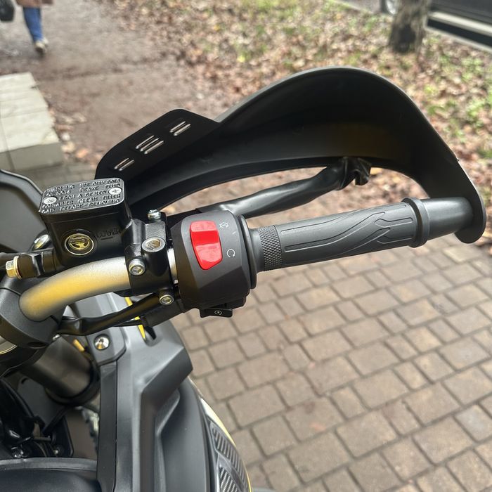 Новий мотоцикл Voge 300 Rally Black Knight Edition 2025 ABS/EFI/29к.с.