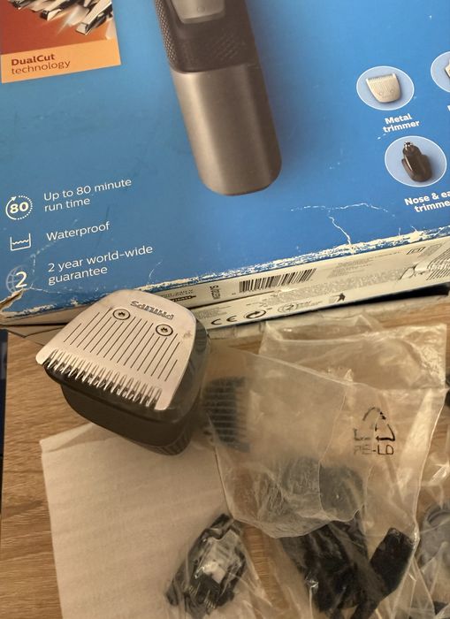 PHILIPS Multigroom Series 5000 MG5720 (9-в-1)