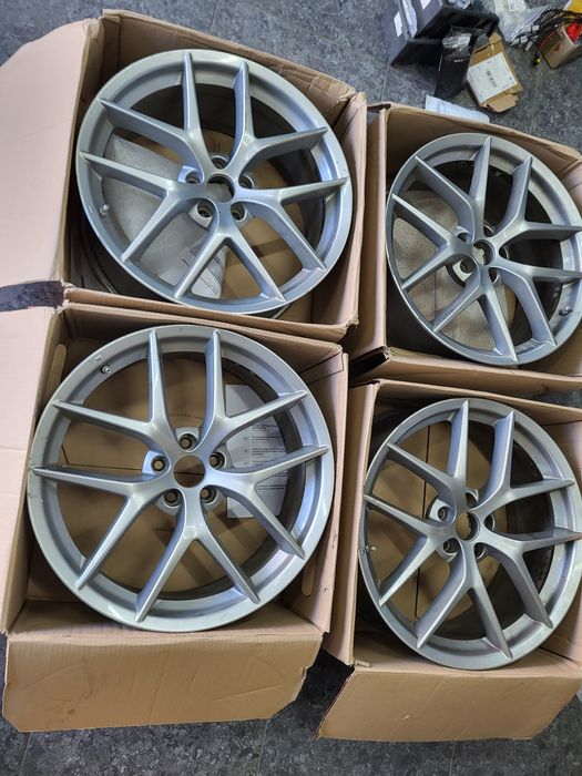 Комплект дисков Alfa Romeo stelvio 20 5x110 8.5J ET31 156117310