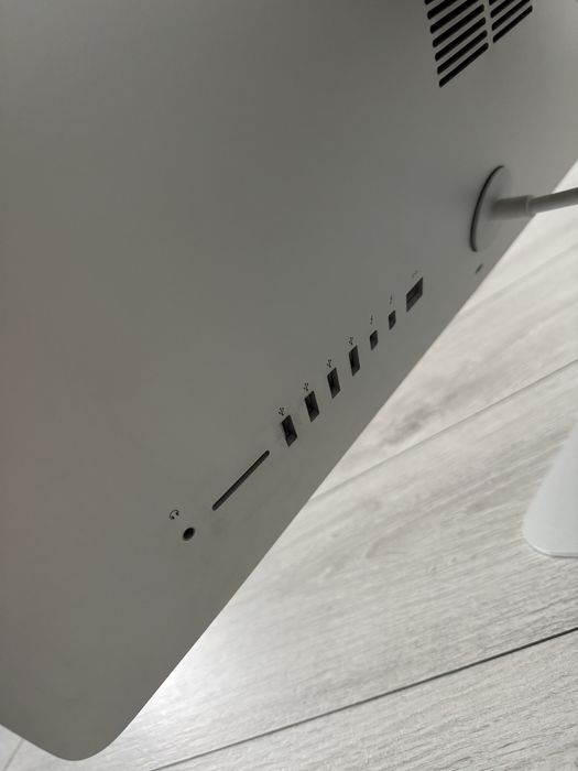 Продаю Apple IMac 21.5-inch, late 2013