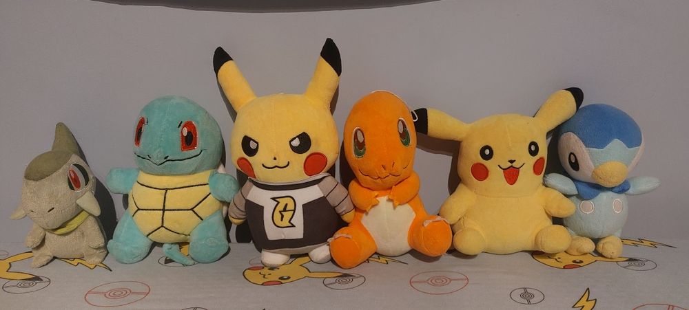Zestaw maskotek dla fana Pokemon