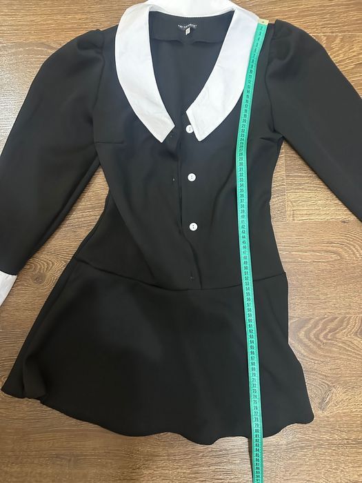 Платье черное с воротником и манжетами ( сукня чорна)