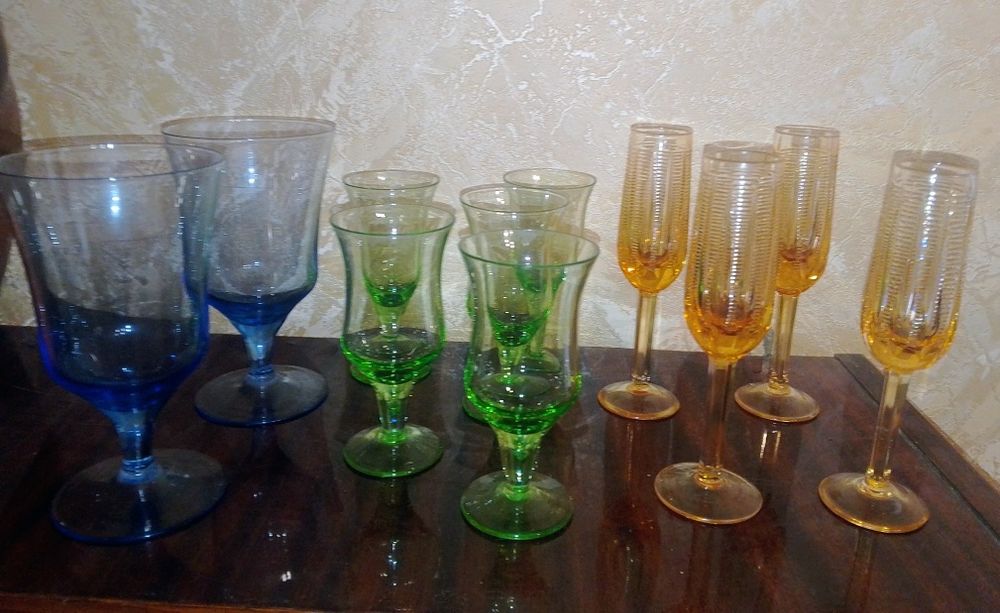 Бокали,фужери,колекційне та вжиткове скло