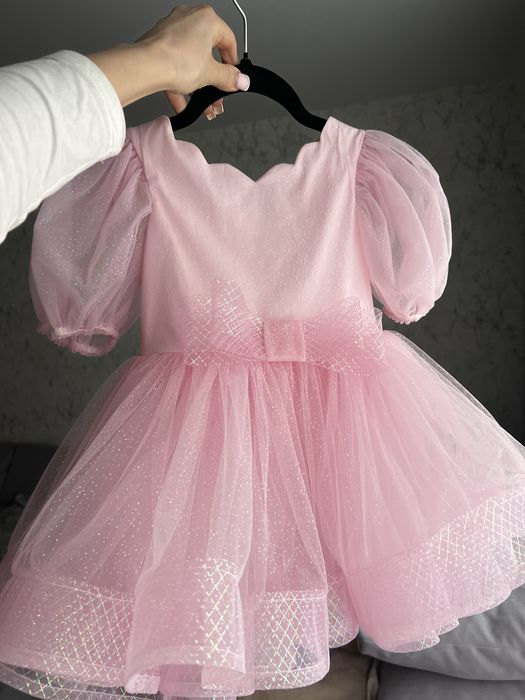 Сукня святкова для дівчинки