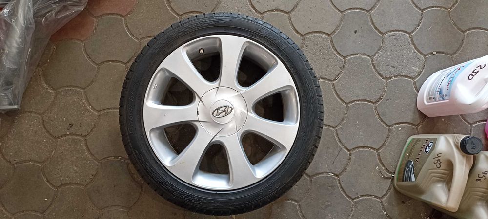 Диски с шинами Hyundai/Kia 17". 4 шт.