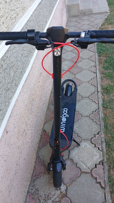 Продам електросамокат