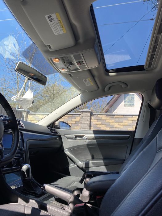 Продам Passat b-8 usa 1.8 газ бензин