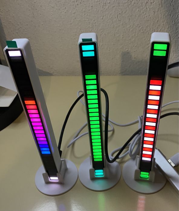 3 leds com captura de som