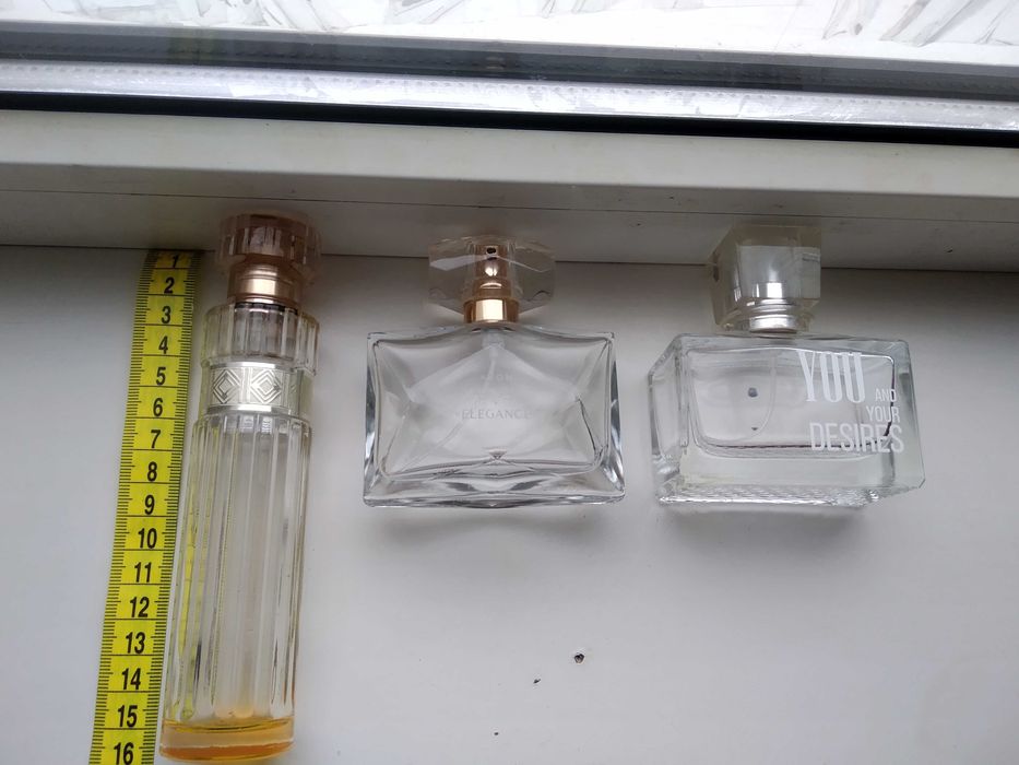 Флакони_флакончики з-під духів_ 3штуки_по 50мл._від avon, тощо.