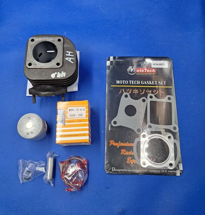 Поршневая  ЦПГ Honda dio 34/35 Lead 48 Topic 65куб Оригинал