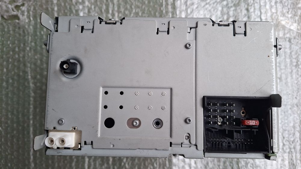 Sprzedam radioodtwarzacz RCD-510  vw