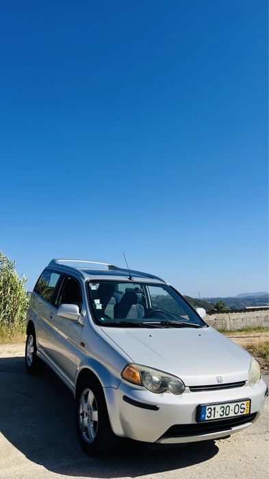 Honda hr-v.