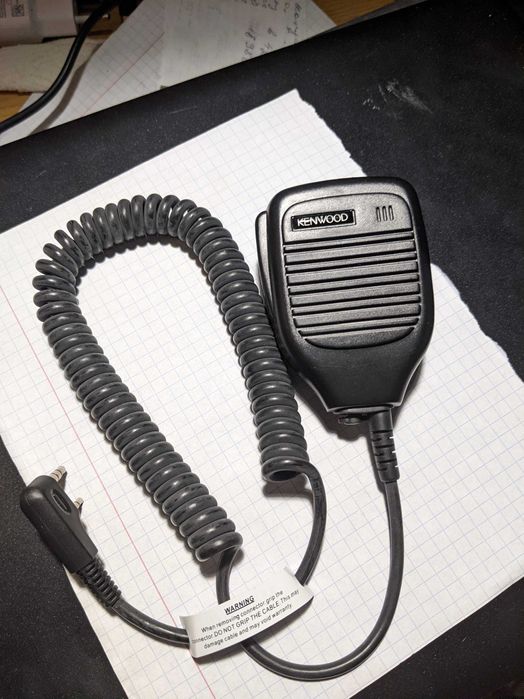 Выносной динамик-микрофон к радиостанции Kenwood KMC-21