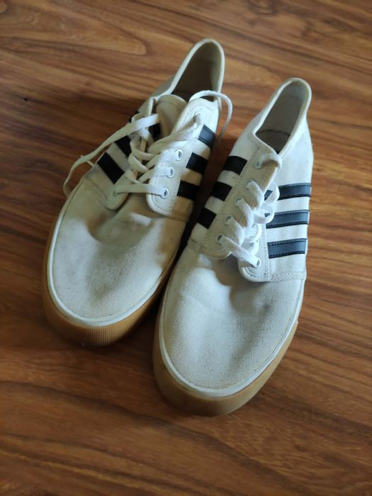 Buty Adidas rozmiar 44 2/3